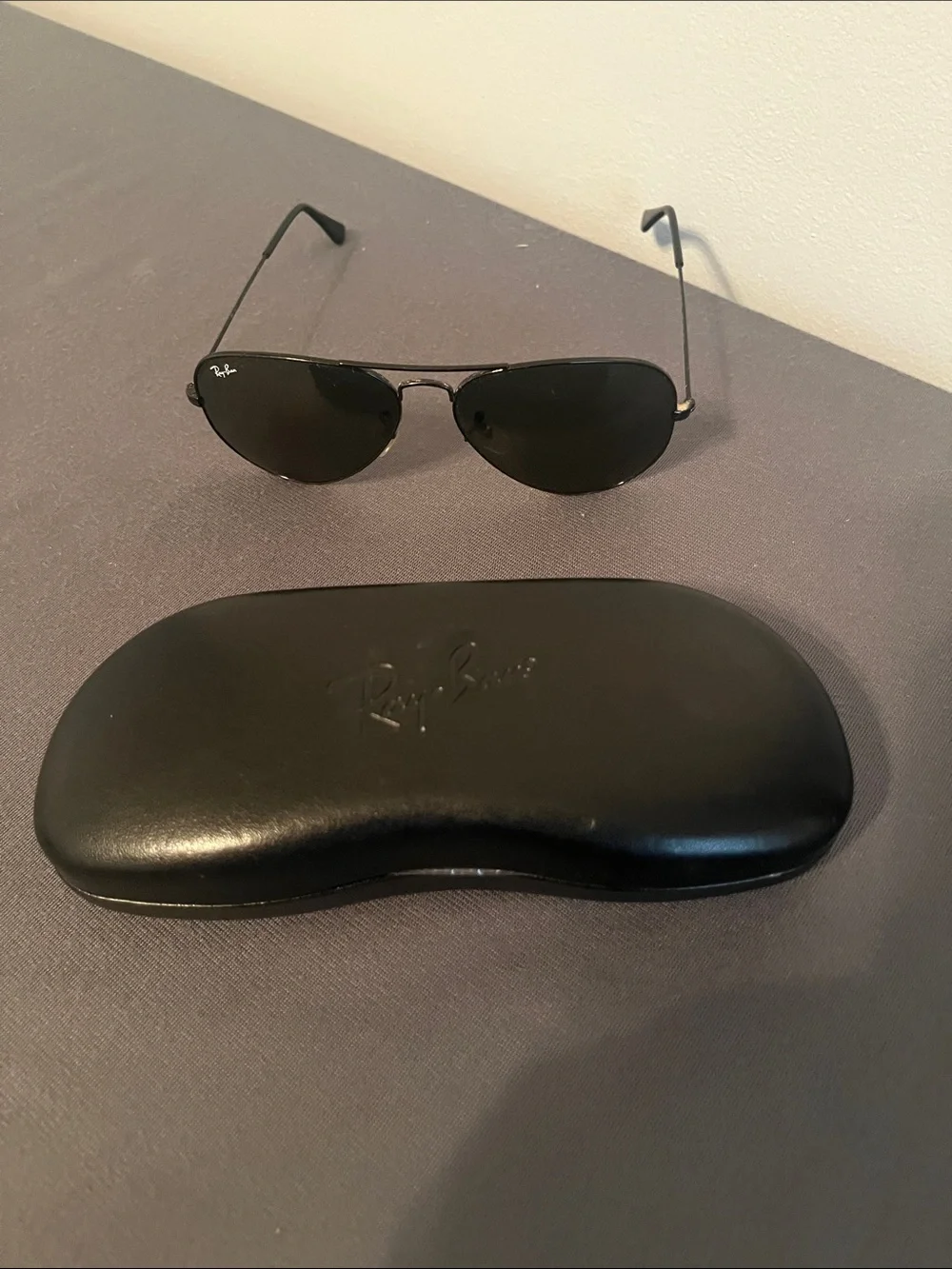 Ray-Ban Black Metal Aviator Sunglasses RB3025 unisex